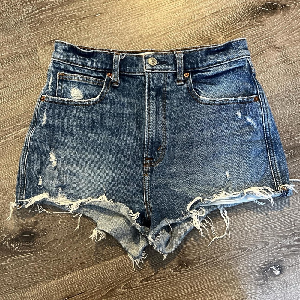 a&f shorts